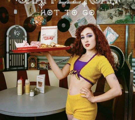 Chappell Roan star nice pictures