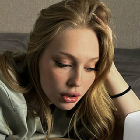 cutie kira free model picture