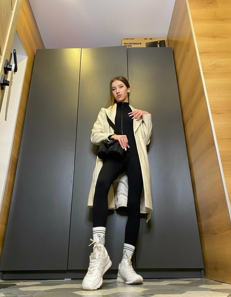 tessie free nudes star photo