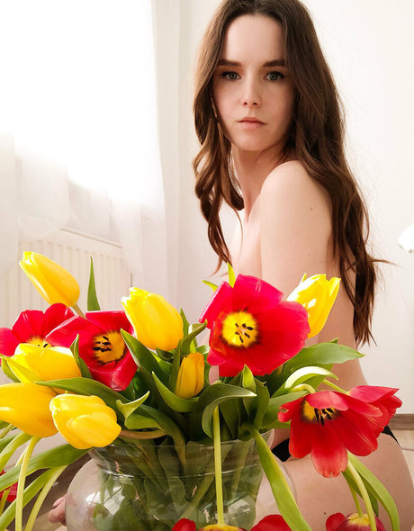 yana tym vip best actress picture