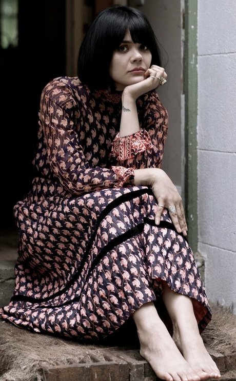 Natasha Khan pornstar hot pictures