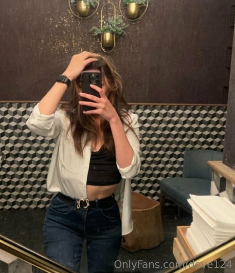 dove124 model adult gallery