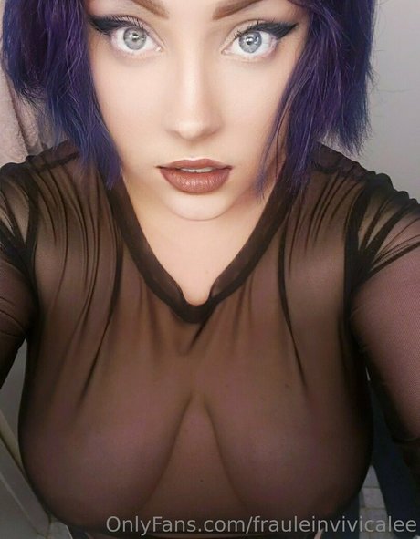 frauleinvivicalee exclusive pornstar photo