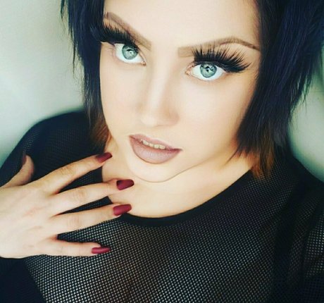 frauleinvivicalee perfect star archive