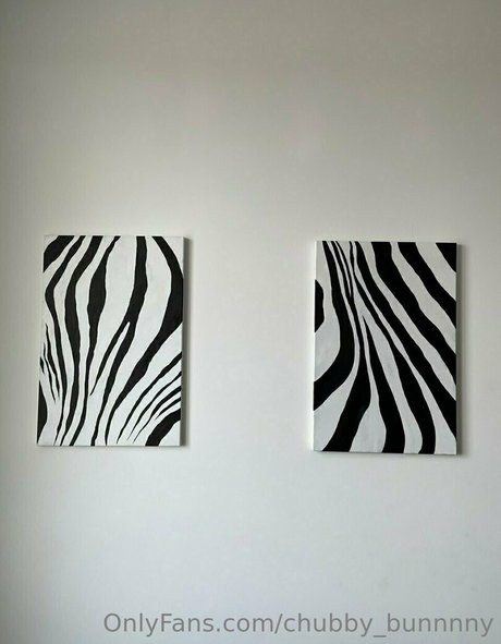 curvy iris model sexy galleries