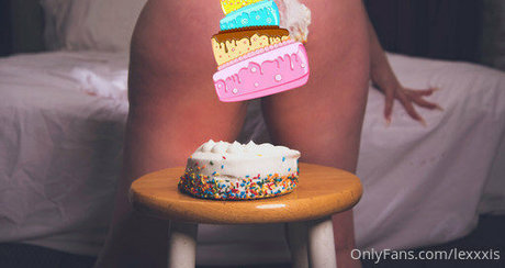 lexxxis model adult pictures