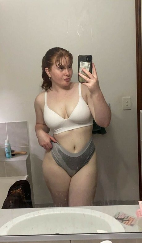 Quinnxx02 exclusive actress pic