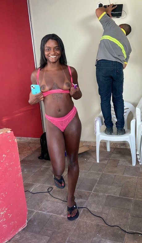 Trisalfitrj21 pornstar beautiful picture