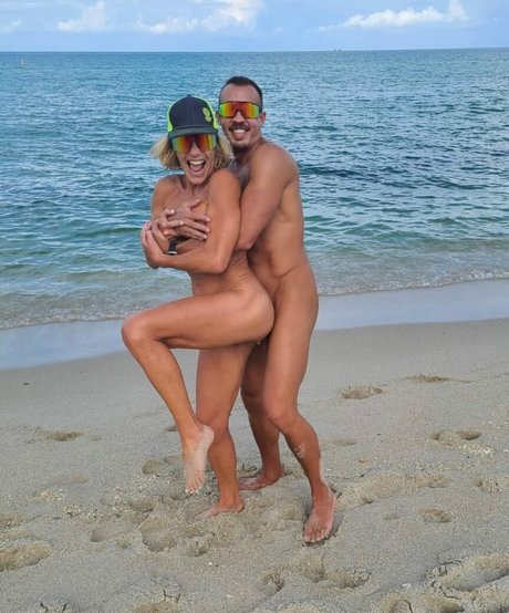 Dolly Jewel nice model gallery