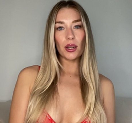 Goddess Ally Etana top model pics