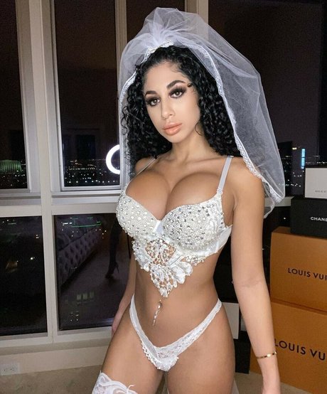 brooklindzz star exclusive pics