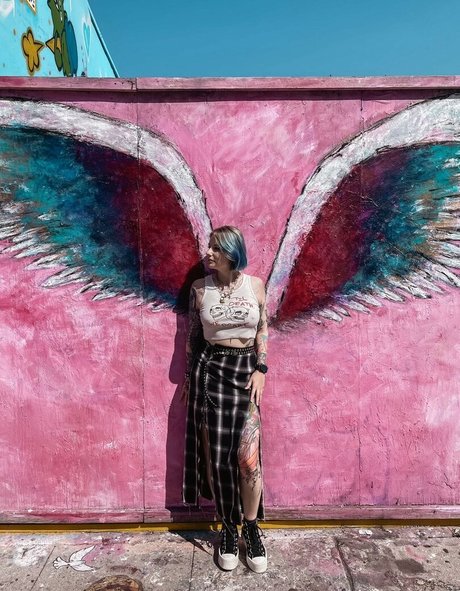 Weronika Truszczynska pornstar gallery