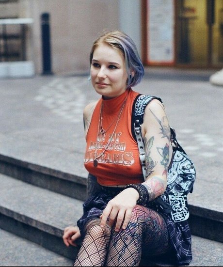 Weronika Truszczynska sexy star archive