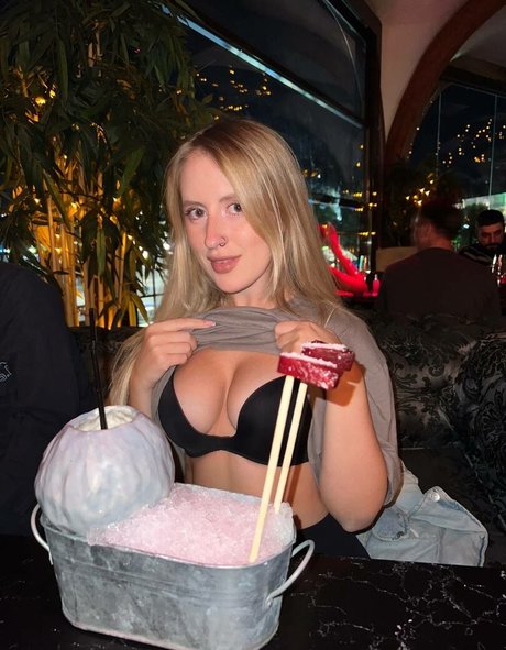 famous femboy onlyfans sexy xxx pic