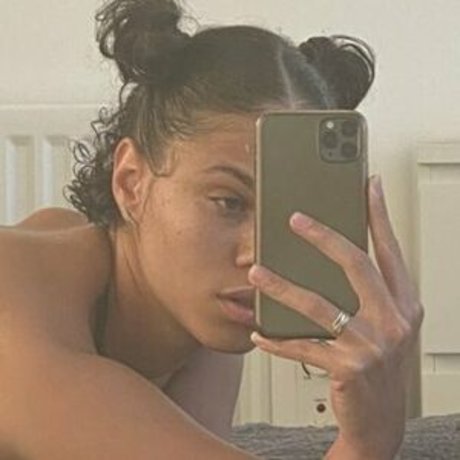 America Foster pornographic model pics