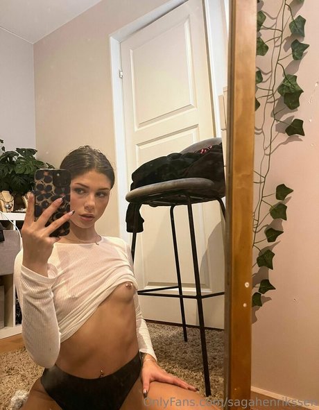 caught masturbating onlyfans nude images