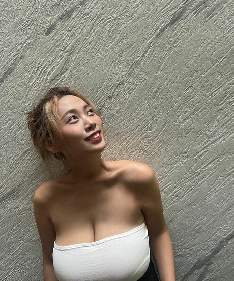 infini abc exclusive model images