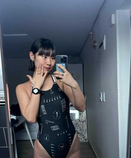 Waack b top actress pictures