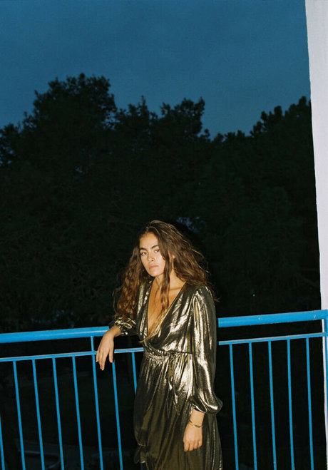 Leore Hayon naked actress images