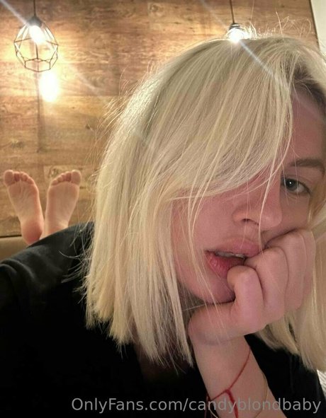 candyblondbaby model top picture