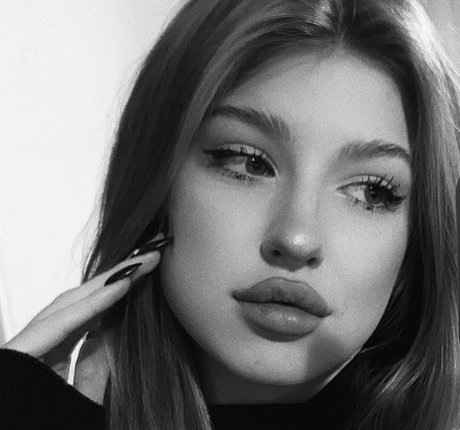 callherdiana pornstar naked pic