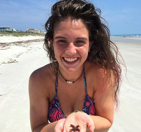 sucking cock onlyfans naked archive