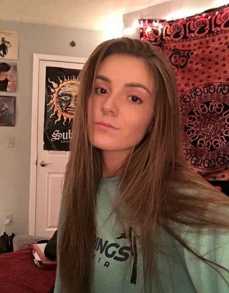 Brenna Winters star naked photos