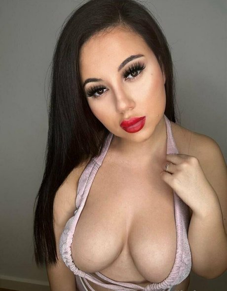 lifeofroseee star hot images