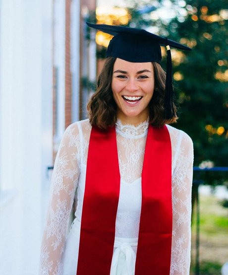 Kaila Petrosino star nice image