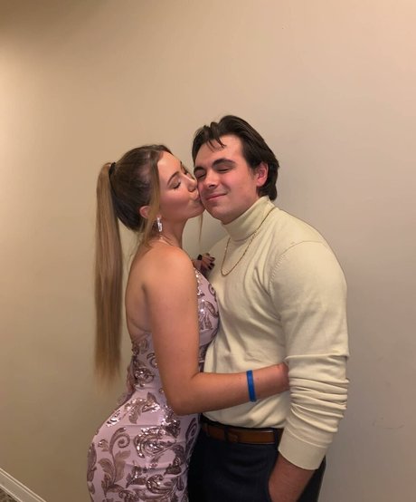 lesbian massage onlyfans beautiful xxx pictures