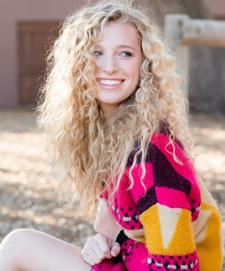 Kayla Rundle star best galleries