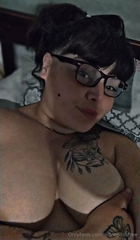 edenblissfree model pornographic photos