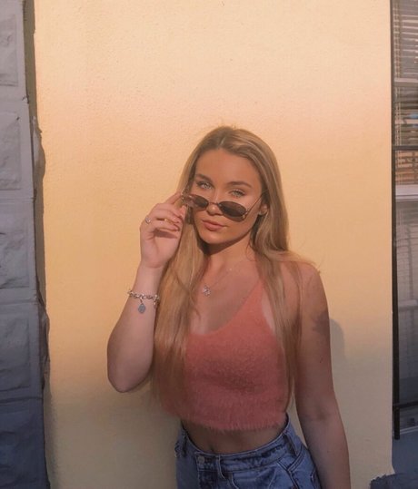 asmr summer onlyfans art nude image