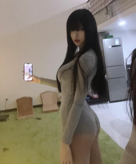 huge tits milf onlyfans hot naked picture