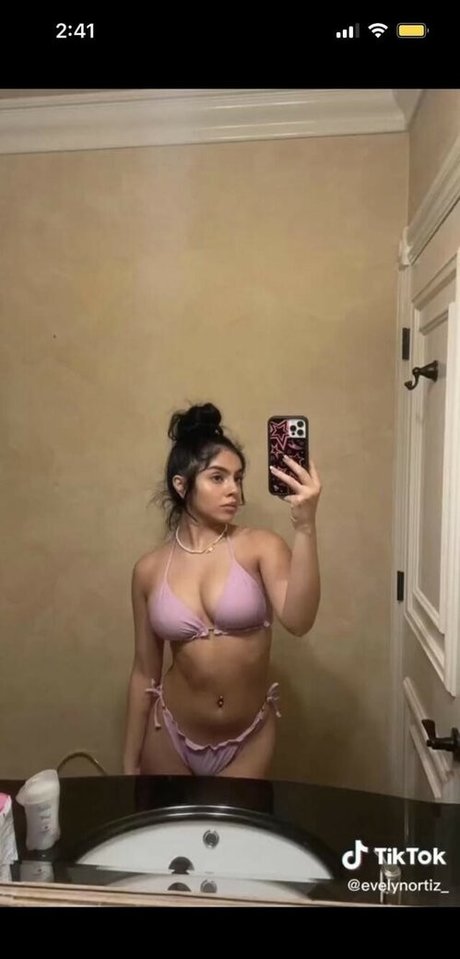 Evelyn Ortiz beautiful actress galleries