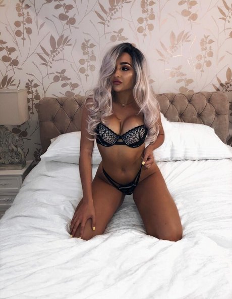 Lacey Fuller beautiful actress gallery