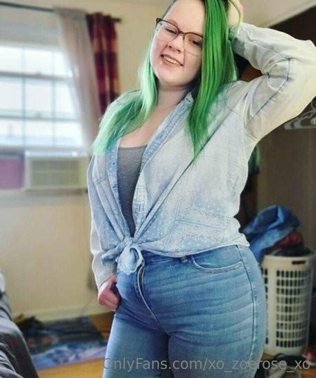 xo zoerose xo pornographic actress photos