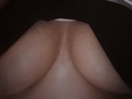 verogatitamiau art star photos