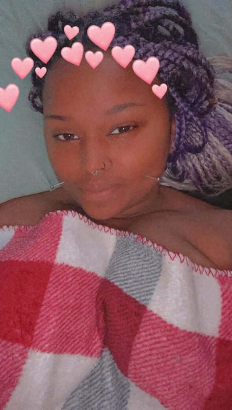 jewel kitten free model exclusive picture