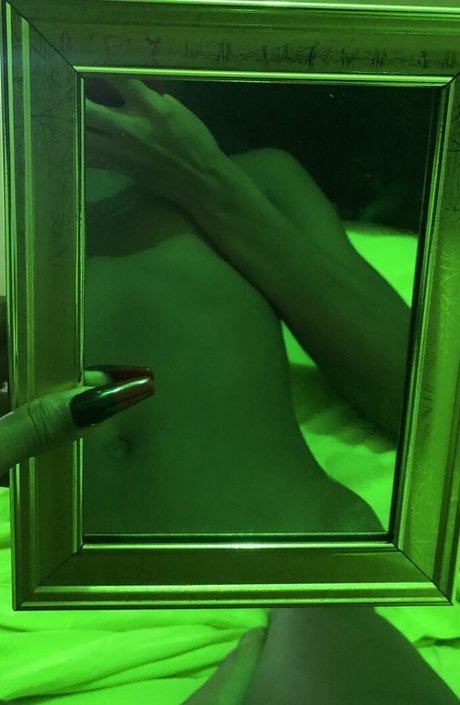 complexricki star pretty picture