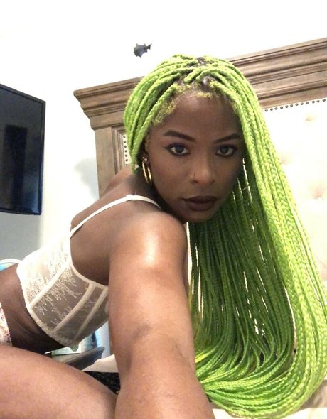 complexricki exclusive star pictures