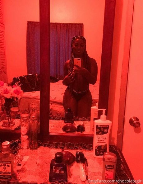 chocolate kitti hd pornstar pics