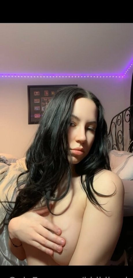 kkikikash high quality pornstar pictures