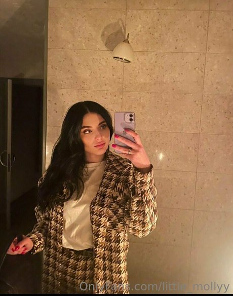 little mollyy high quality pornstar photo