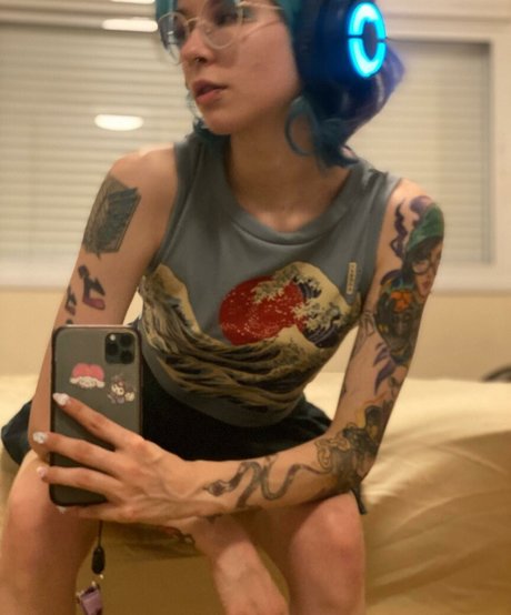 Luh Setra erotic star pictures