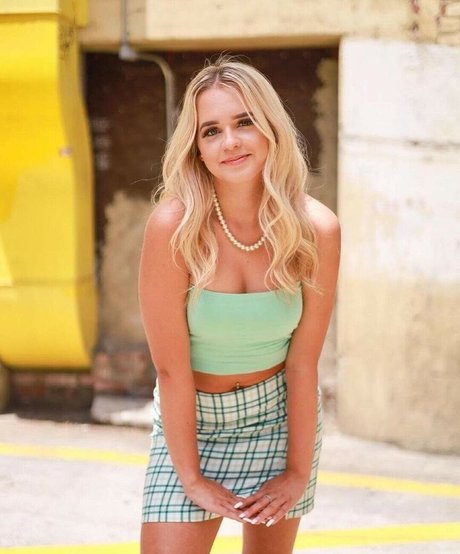 Valkyrie Mcfey free star pictures