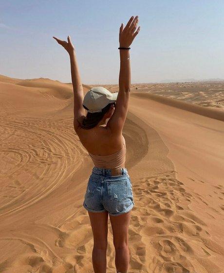 vallybunny model erotic images