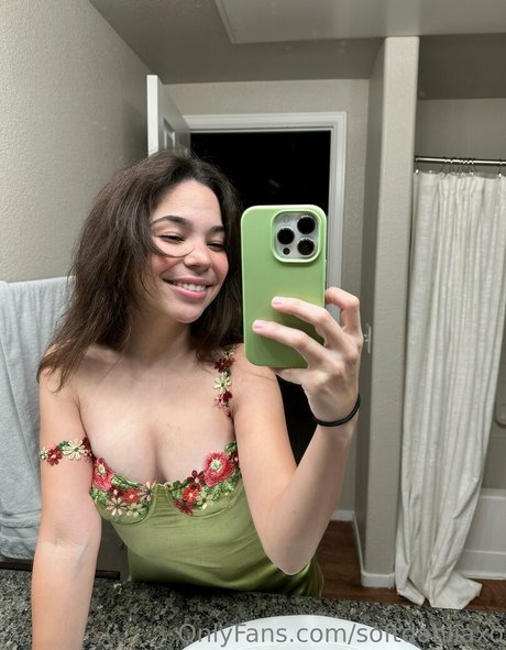 chicks with dicks onlyfans sexy nudes img