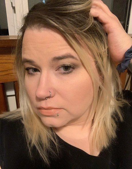 adenahx pornstar hd archive