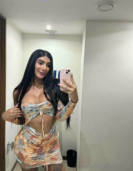 lucifans xxx model photo